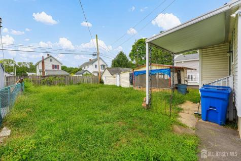 44 John Street Helmetta NJ 08828