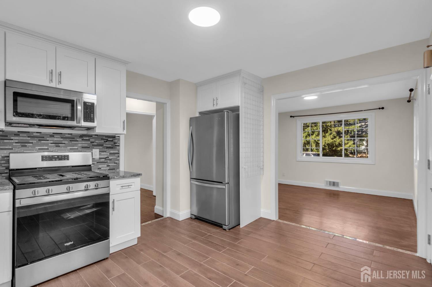 32 Bruning Lane Spotswood NJ 08884