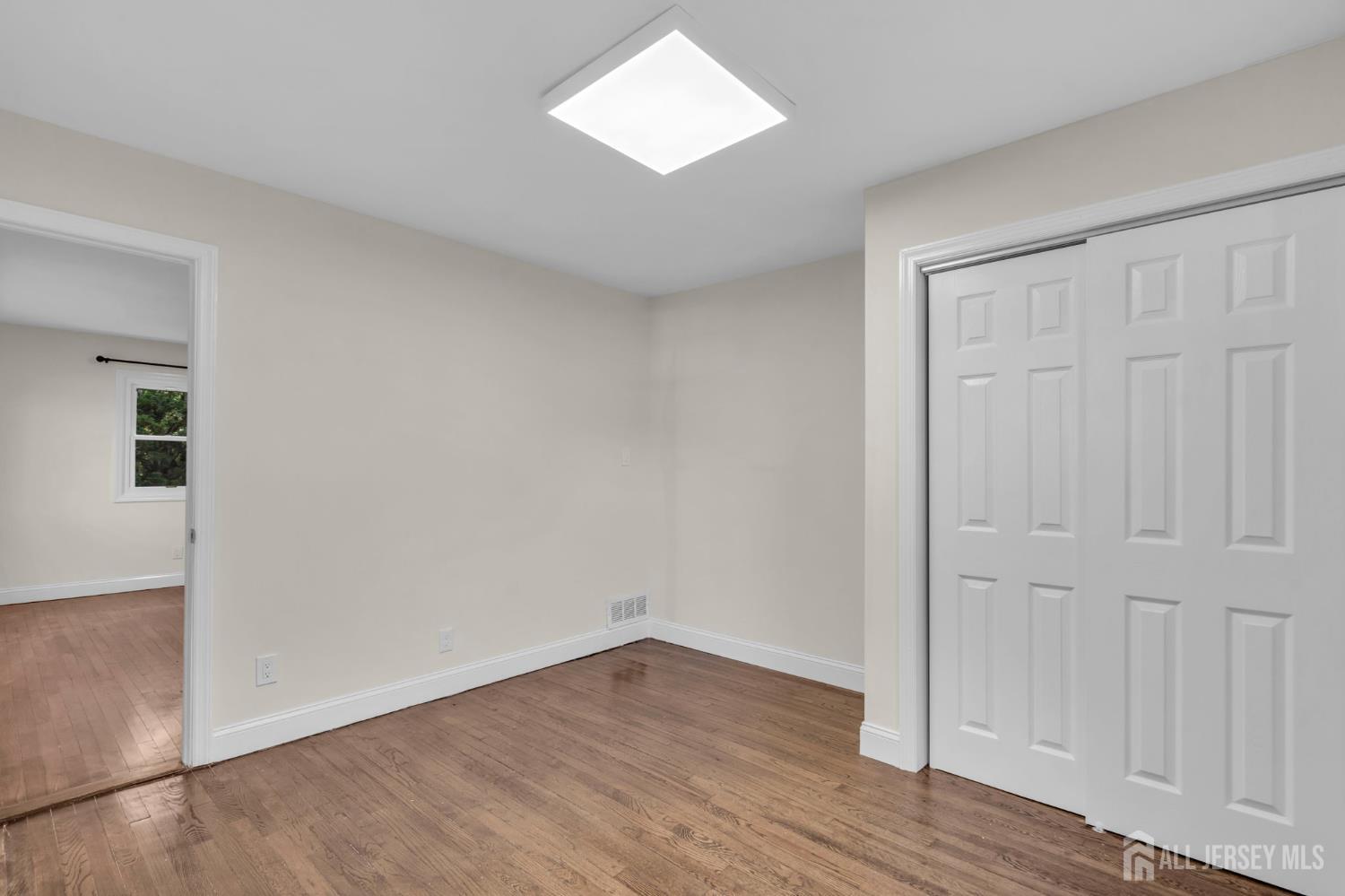 32 Bruning Lane Spotswood NJ 08884