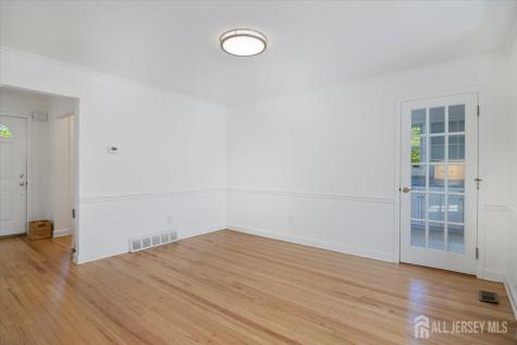 48 Hillcrest Drive Piscataway NJ 08854