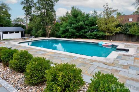 48 Hillcrest Drive Piscataway NJ 08854