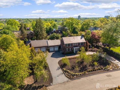 48 Hillcrest Drive Piscataway NJ 08854