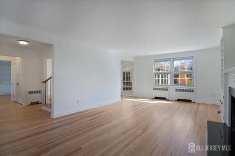 48 Hillcrest Drive Piscataway NJ 08854