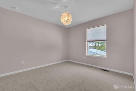 81 N Locust Avenue N Evesham NJ 08053