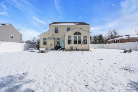 81 N Locust Avenue N Evesham NJ 08053