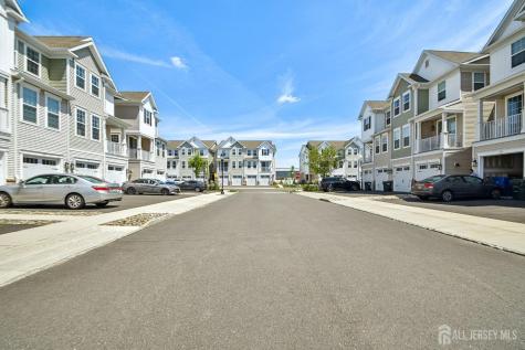723 Station Road Dunellen NJ 08812