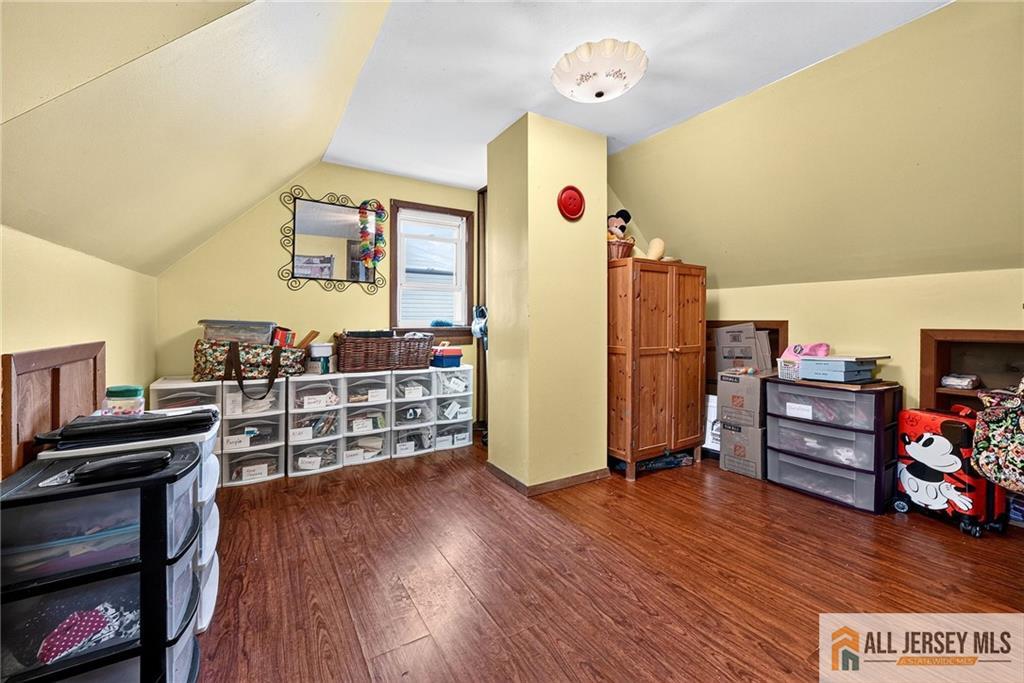 12 Cornell Street Avenel NJ 07001