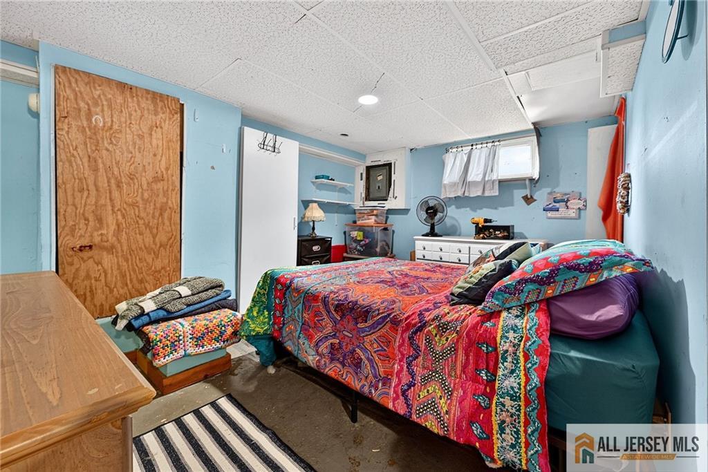 12 Cornell Street Avenel NJ 07001