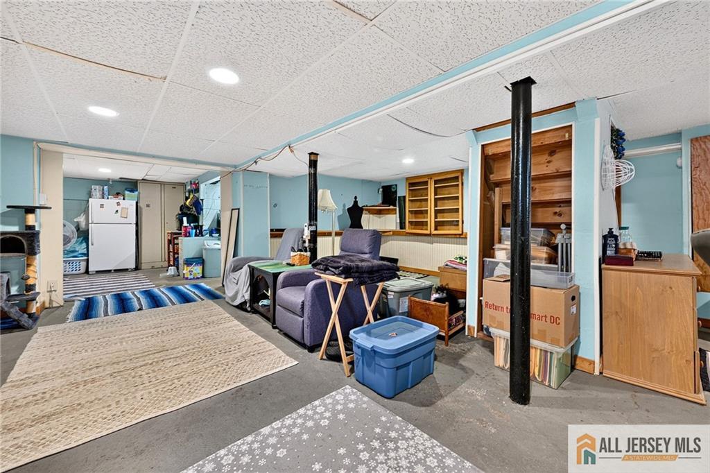 12 Cornell Street Avenel NJ 07001