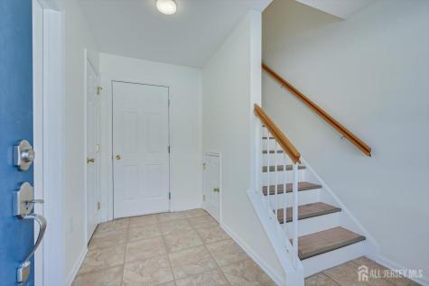 3 Kosmoski Terrace Sayreville NJ 08859