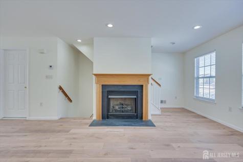 3 Kosmoski Terrace Sayreville NJ 08859