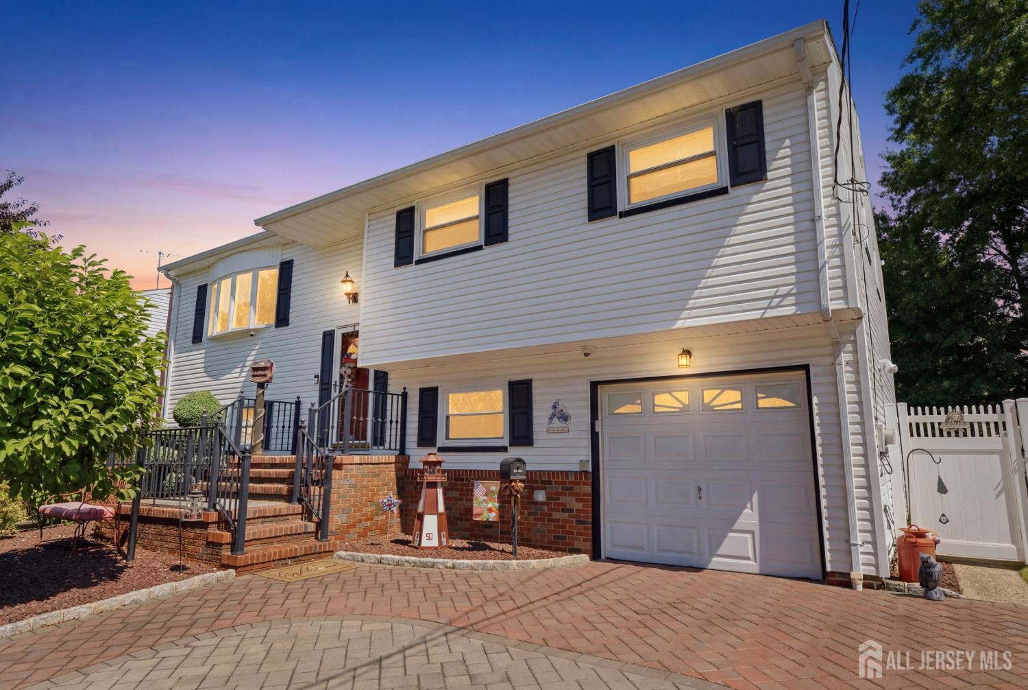 62 Pinho Avenue Carteret NJ 07008