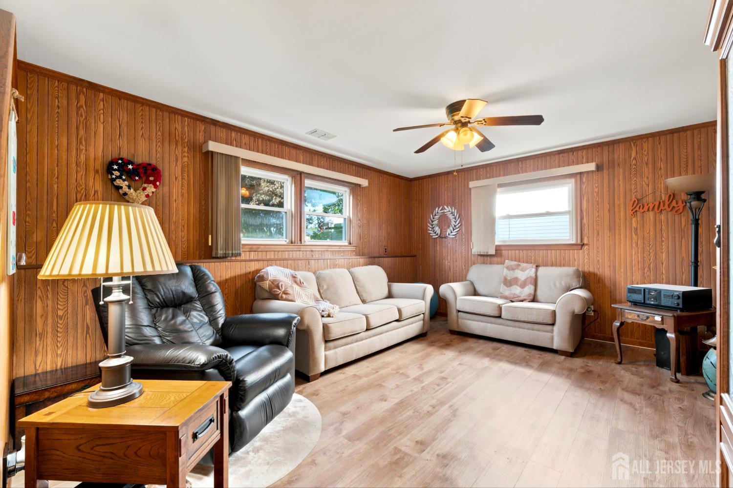 62 Pinho Avenue Carteret NJ 07008