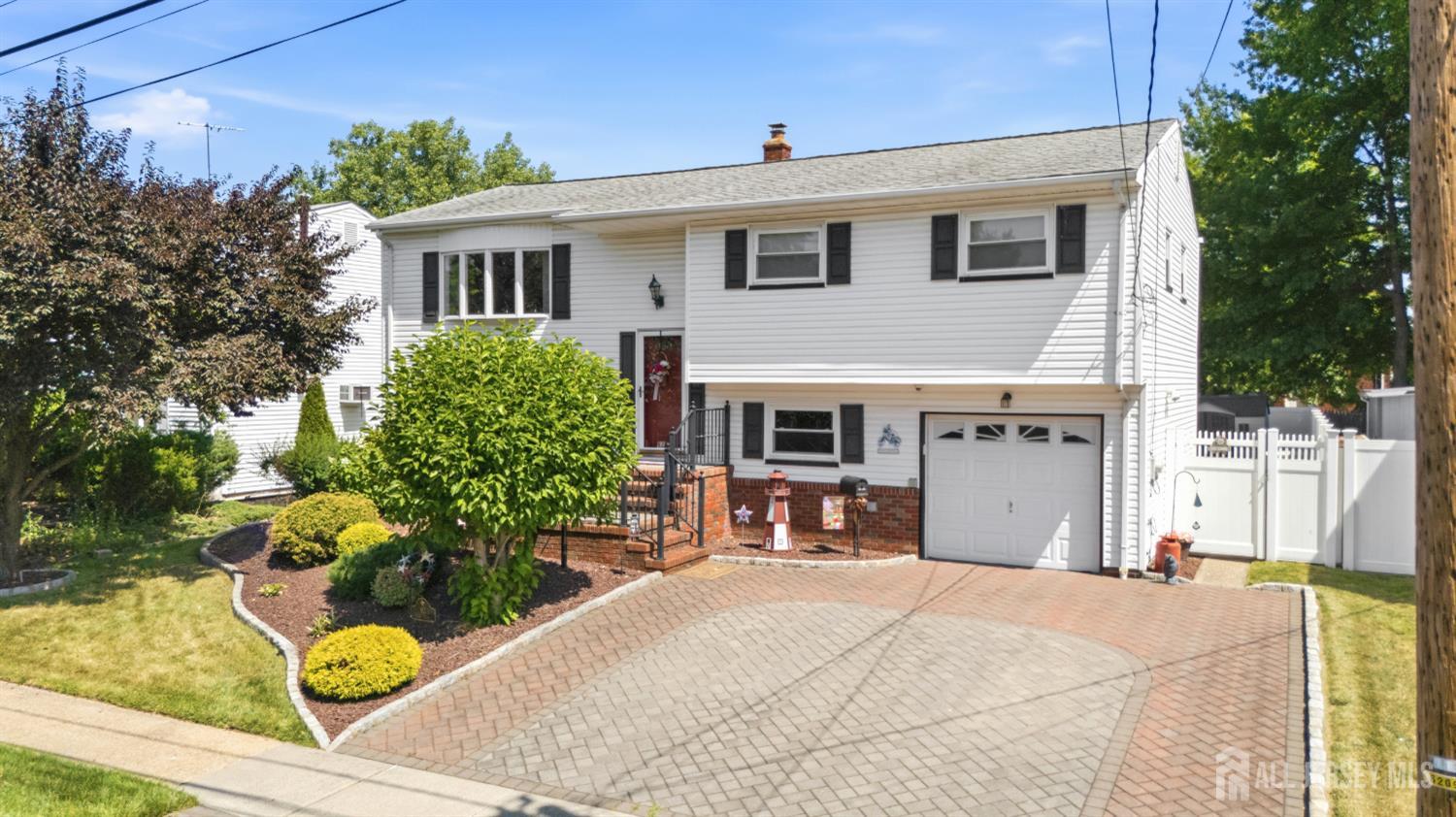62 Pinho Avenue Carteret NJ 07008