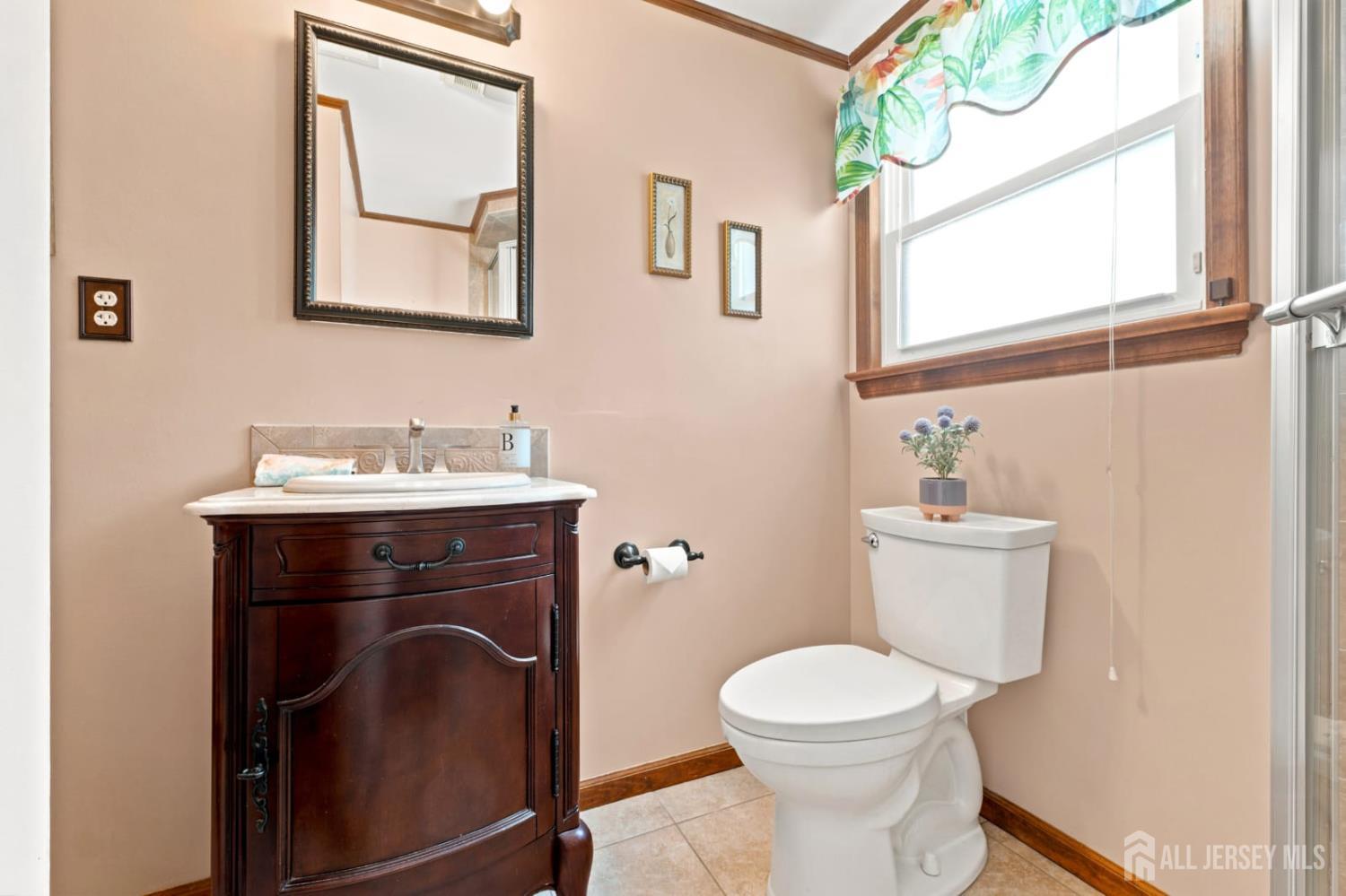 62 Pinho Avenue Carteret NJ 07008
