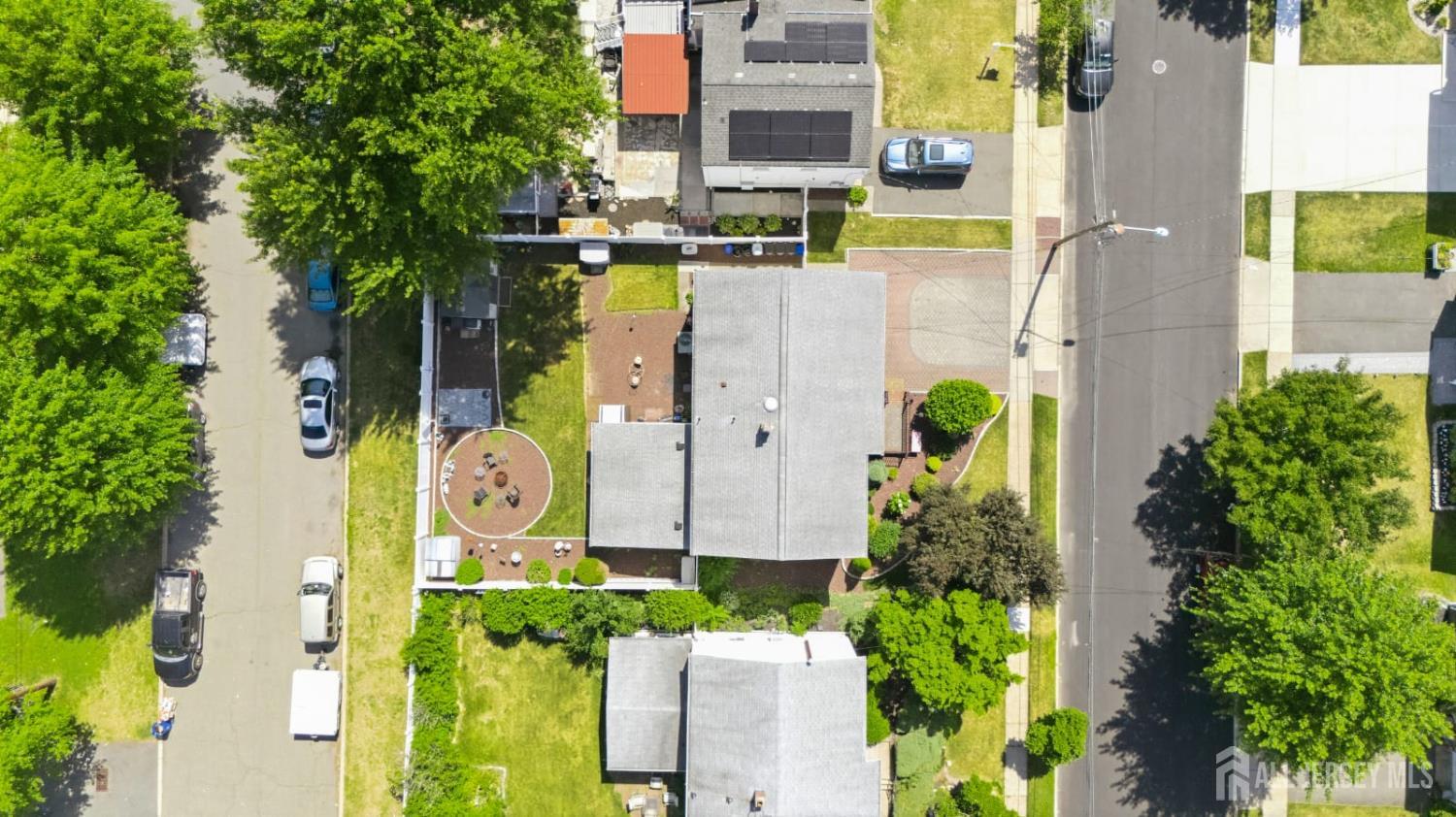62 Pinho Avenue Carteret NJ 07008