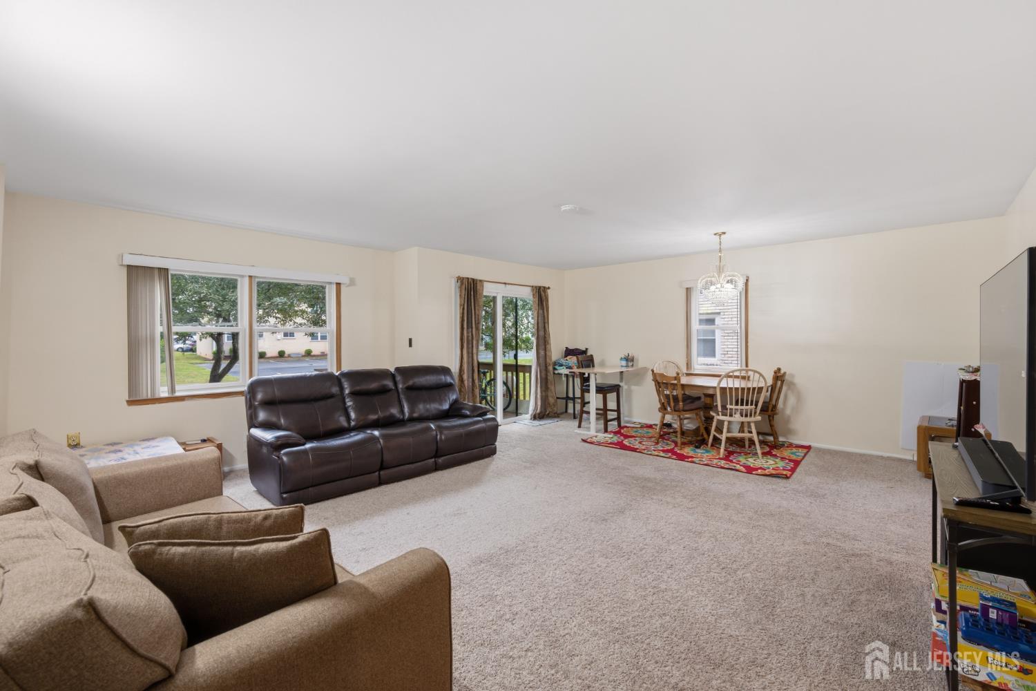 1005 Robin Road Hillsborough NJ 08844