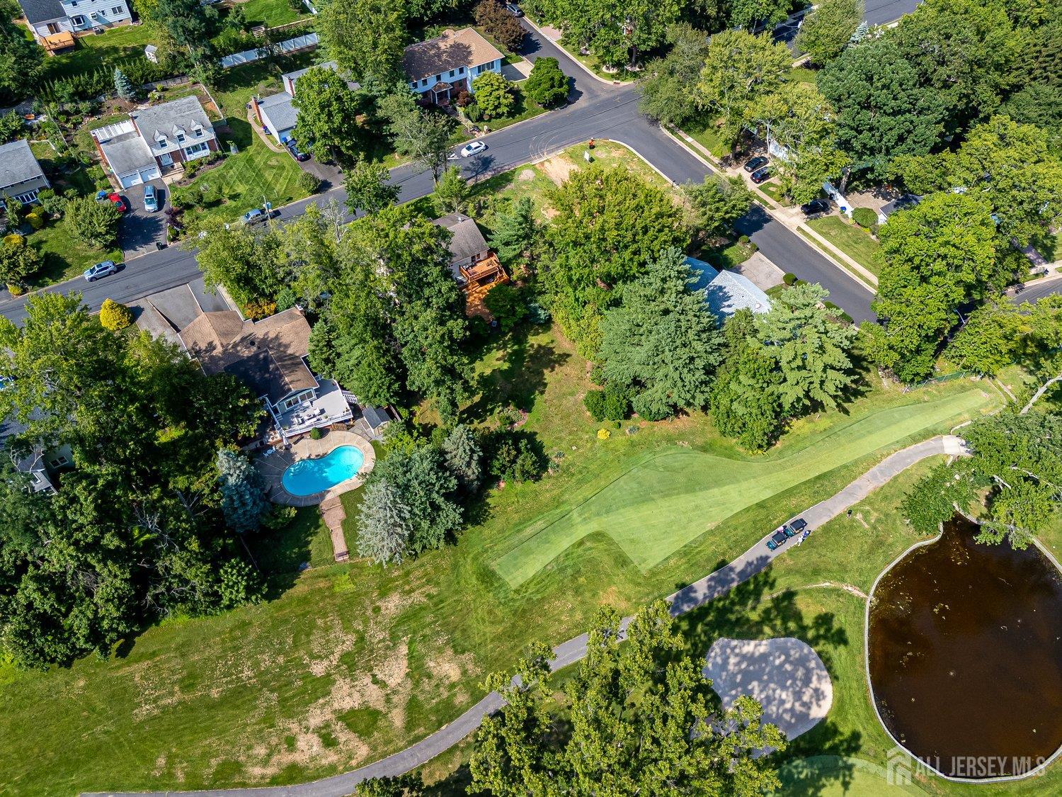 41 W Calvert Avenue Edison NJ 08820