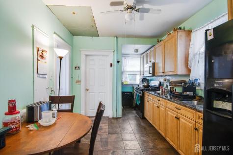 204-204 Howard Street New Brunswick NJ 08091