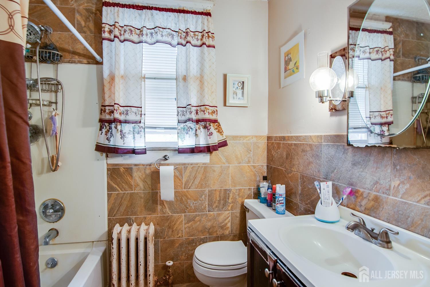 204-204 Howard Street New Brunswick NJ 08091