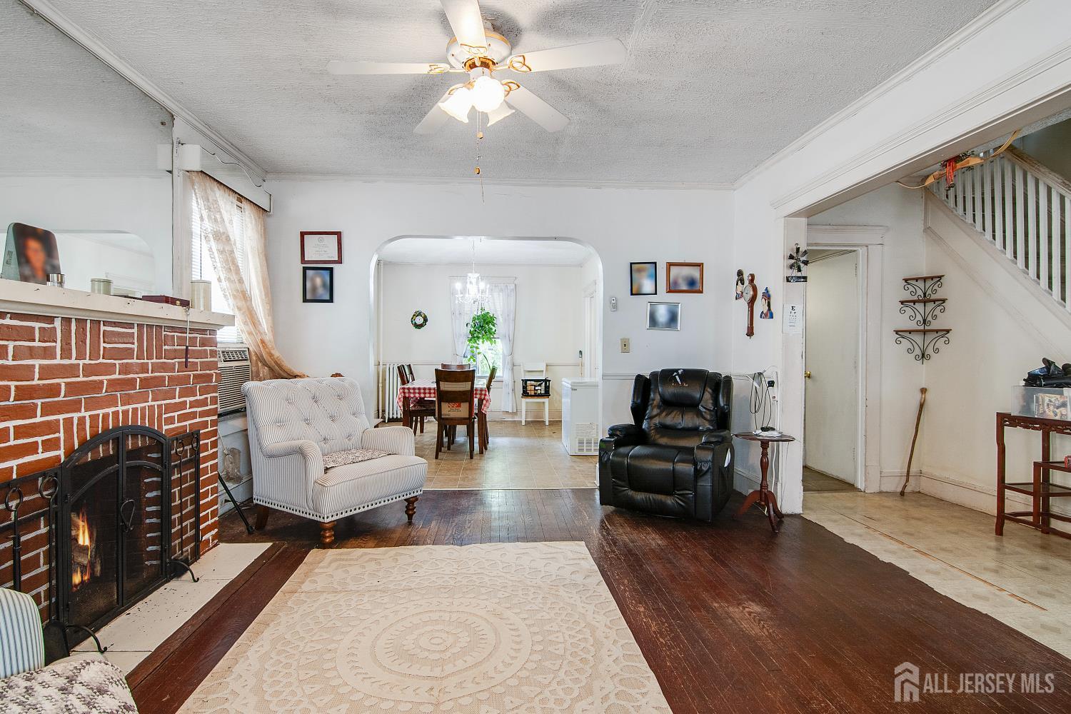 204-204 Howard Street New Brunswick NJ 08091