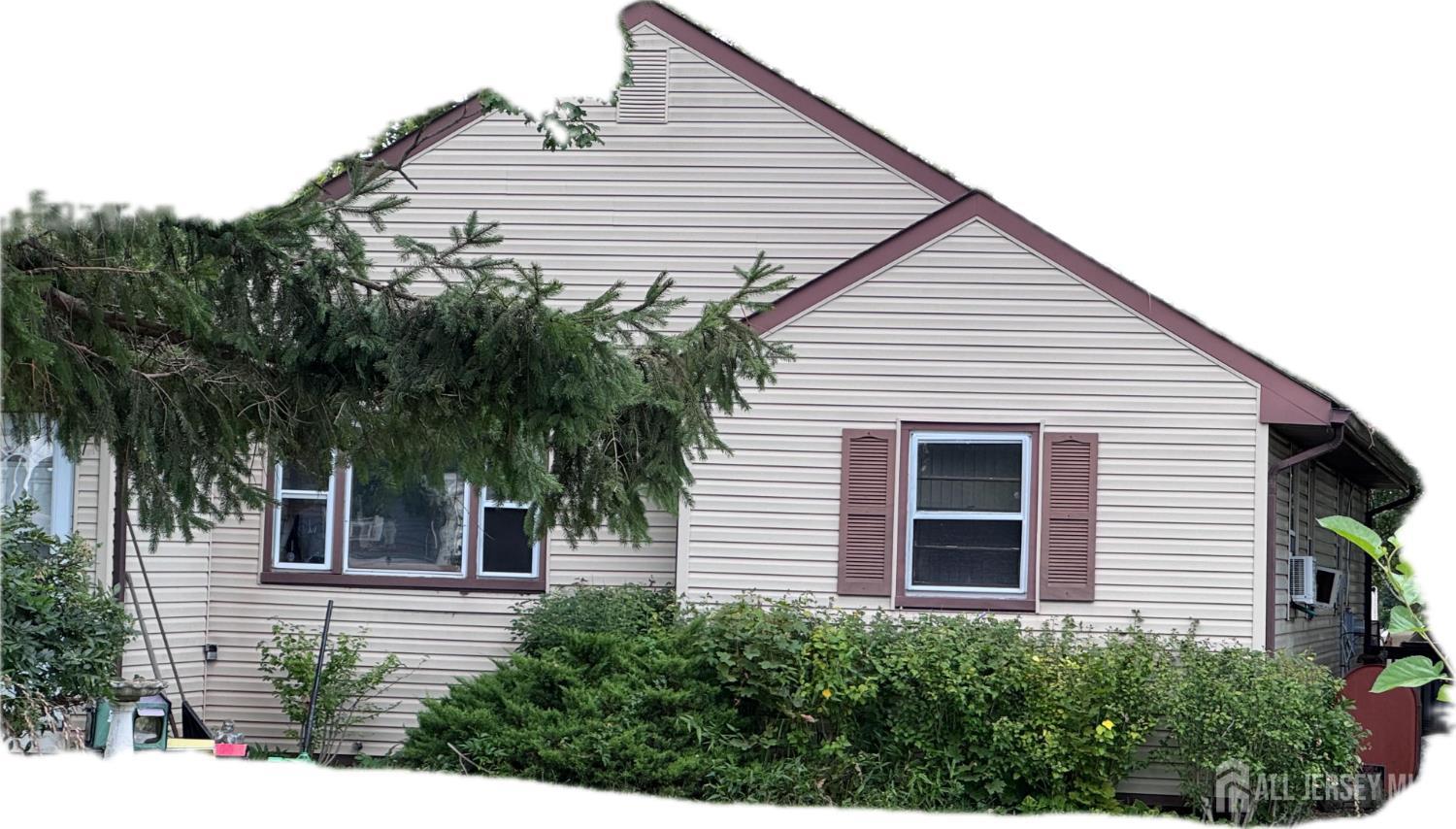16 Laurence Parkway Old Bridge NJ 08879