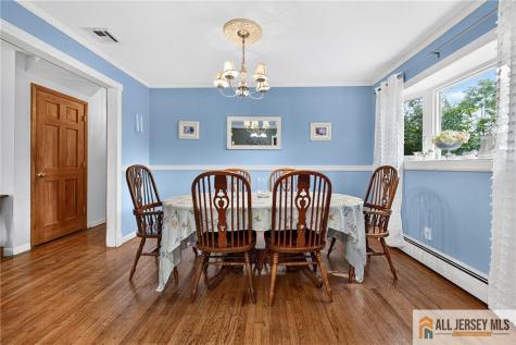 20 Thompson Avenue Fords NJ 08863