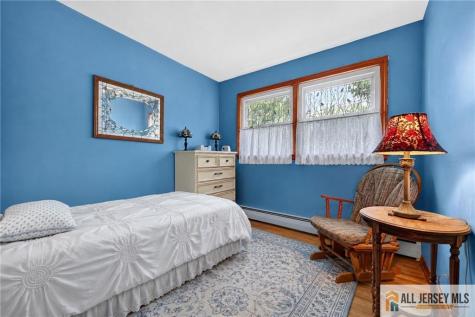 20 Thompson Avenue Fords NJ 08863
