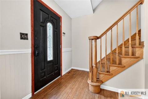 20 Thompson Avenue Fords NJ 08863