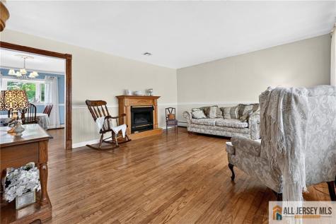 20 Thompson Avenue Fords NJ 08863