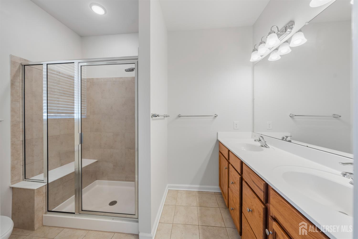 14 Fleet Street North Brunswick NJ 08902