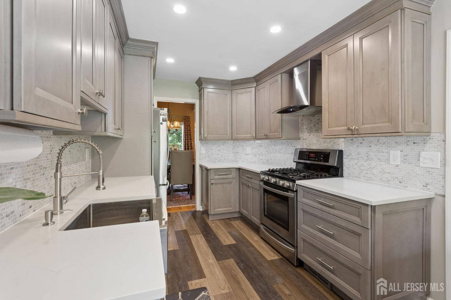 41 Kingsland Circle South Brunswick NJ 08852