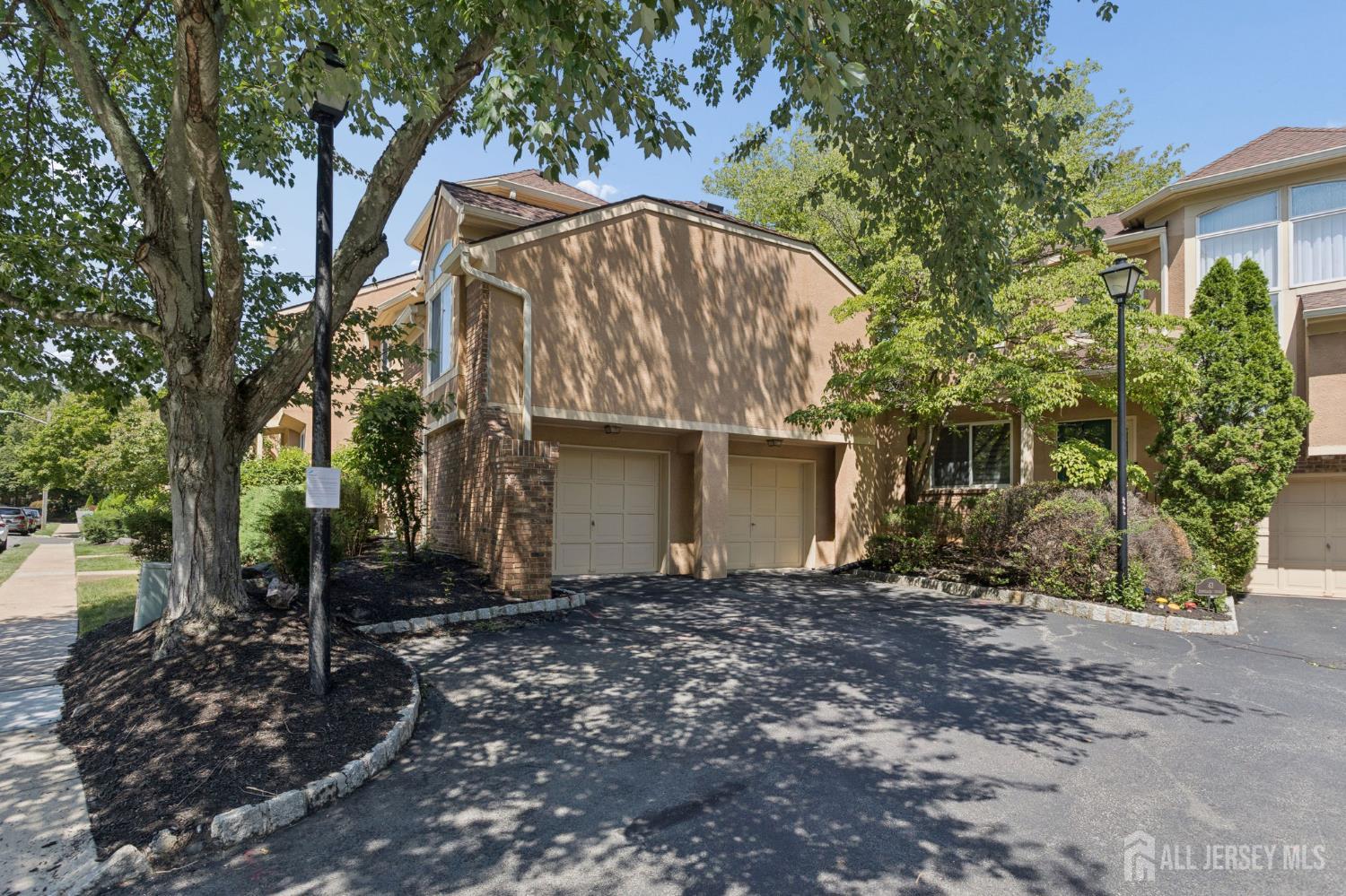 41 Kingsland Circle South Brunswick NJ 08852