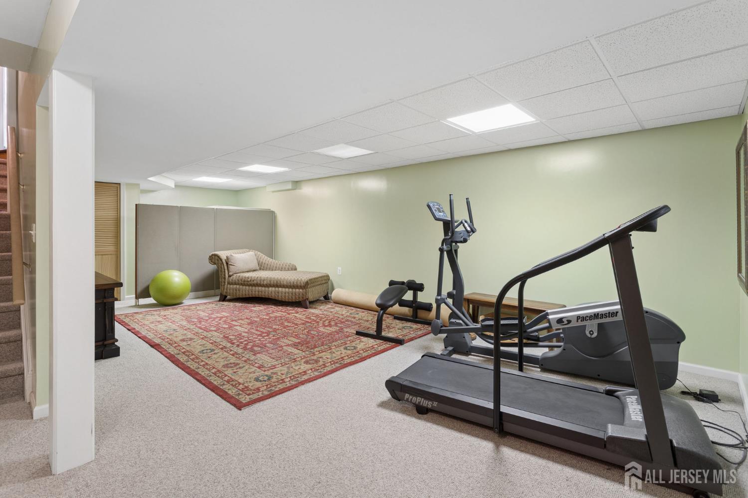 41 Kingsland Circle South Brunswick NJ 08852