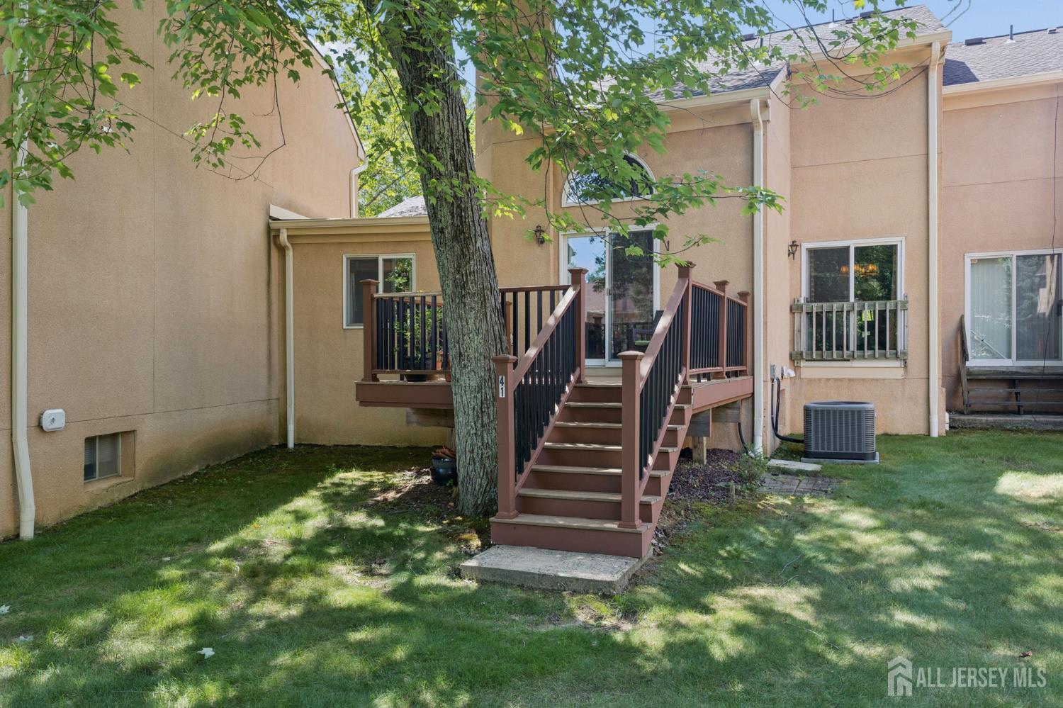 41 Kingsland Circle South Brunswick NJ 08852