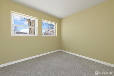 29 Park Avenue Iselin NJ 08830