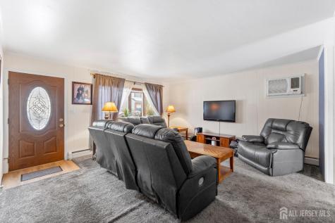29 Park Avenue Iselin NJ 08830