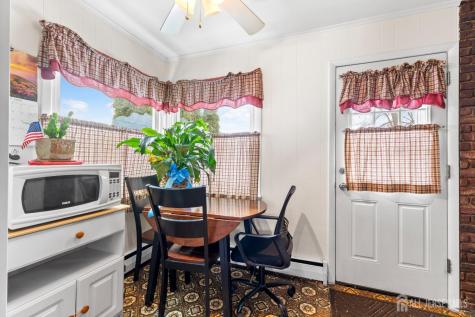 29 Park Avenue Iselin NJ 08830