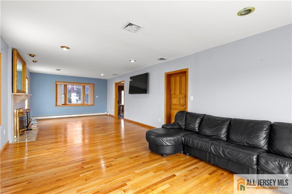 65 Livingston Avenue Kearny NJ 07032