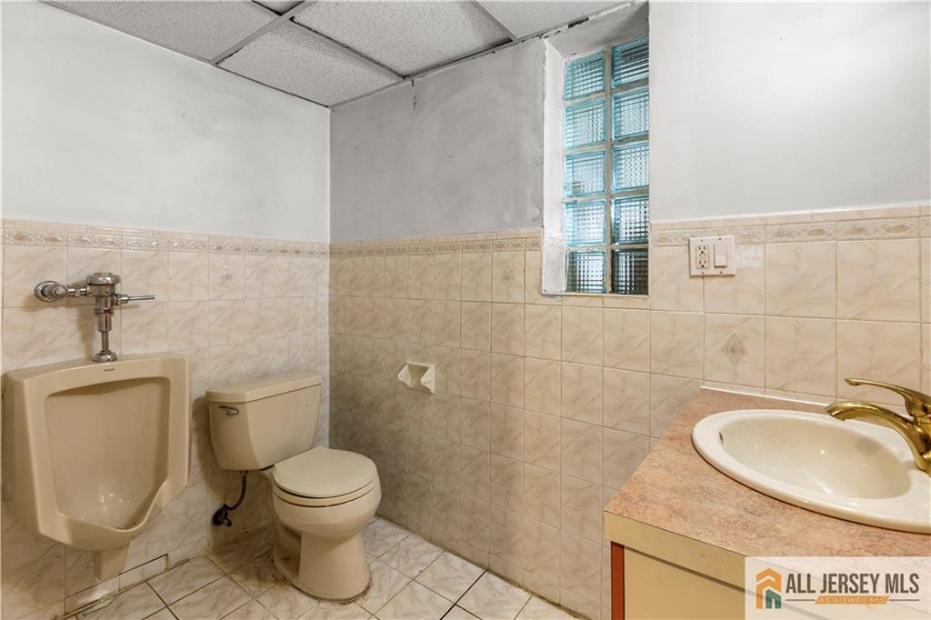 65 Livingston Avenue Kearny NJ 07032