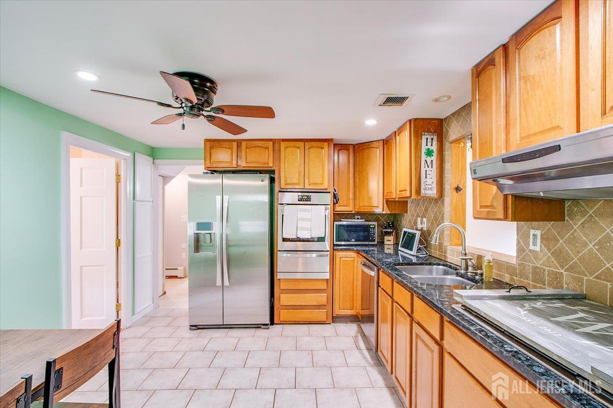 85 Othen Street Edison NJ 08817