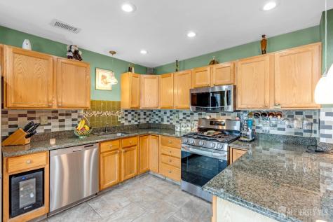 5 Ardmore Place East Brunswick NJ 08816