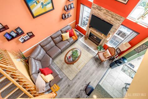 5 Ardmore Place East Brunswick NJ 08816