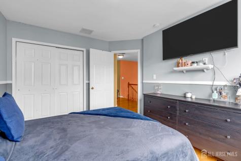 5 Ardmore Place East Brunswick NJ 08816