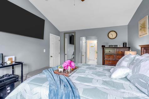 5 Ardmore Place East Brunswick NJ 08816