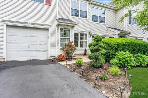 5 Ardmore Place East Brunswick NJ 08816