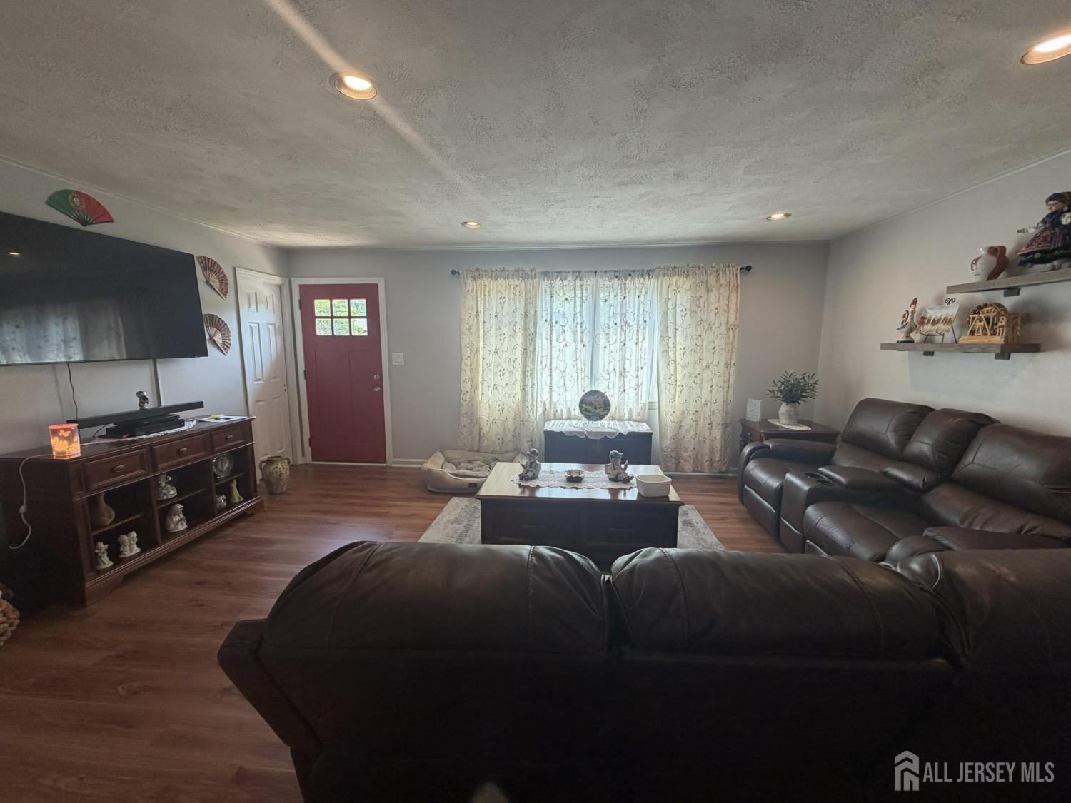 36 Maplewood Avenue Colonia NJ 07067