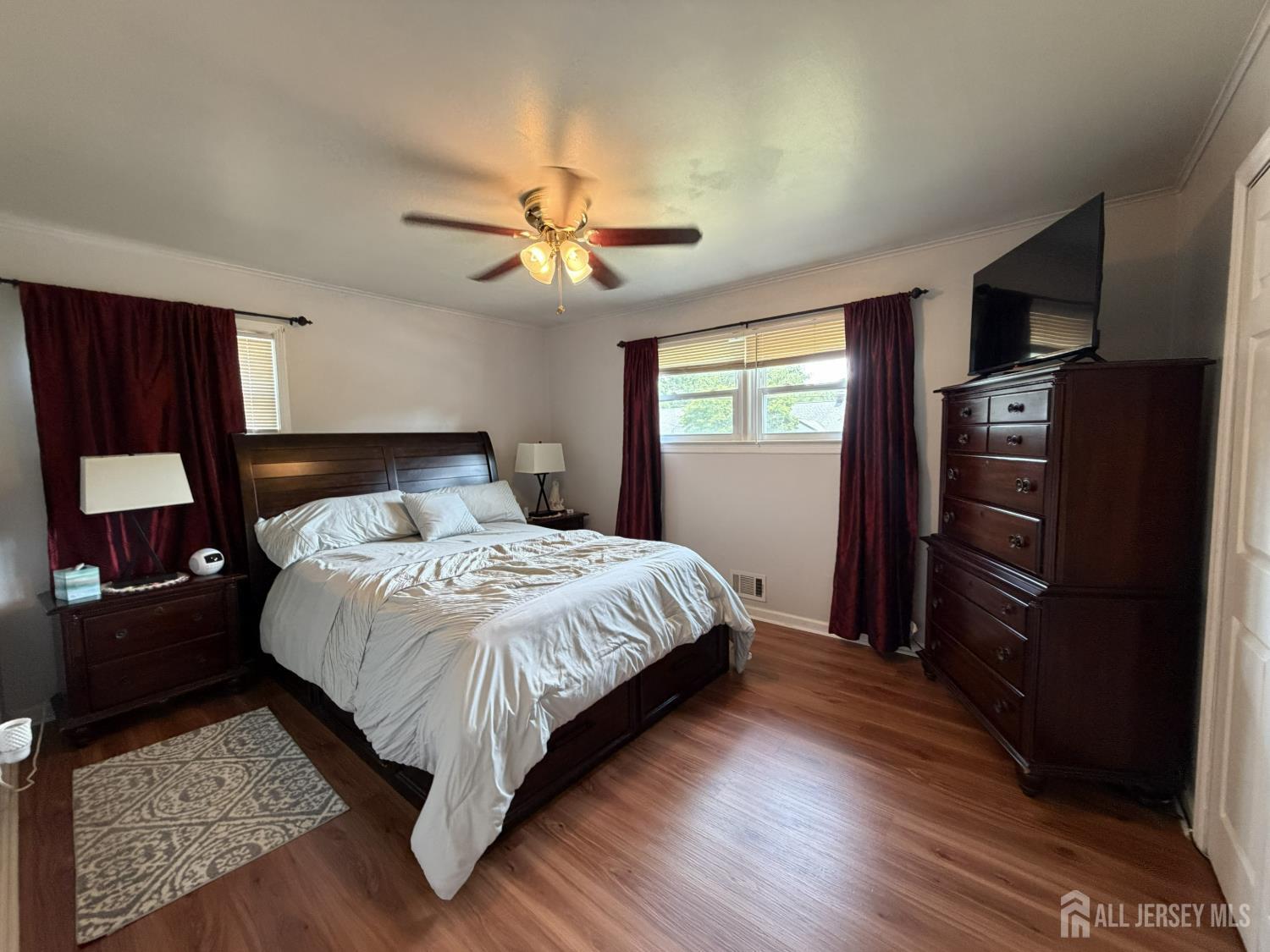 36 Maplewood Avenue Colonia NJ 07067