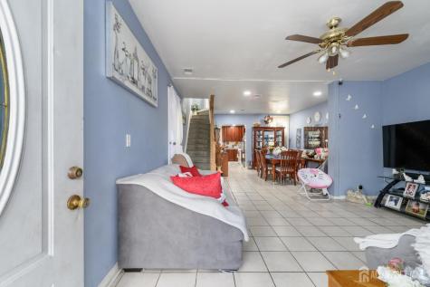 724 W Front Street W Plainfield NJ 07060