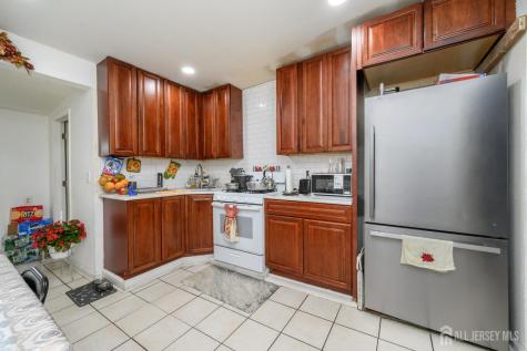 724 W Front Street W Plainfield NJ 07060